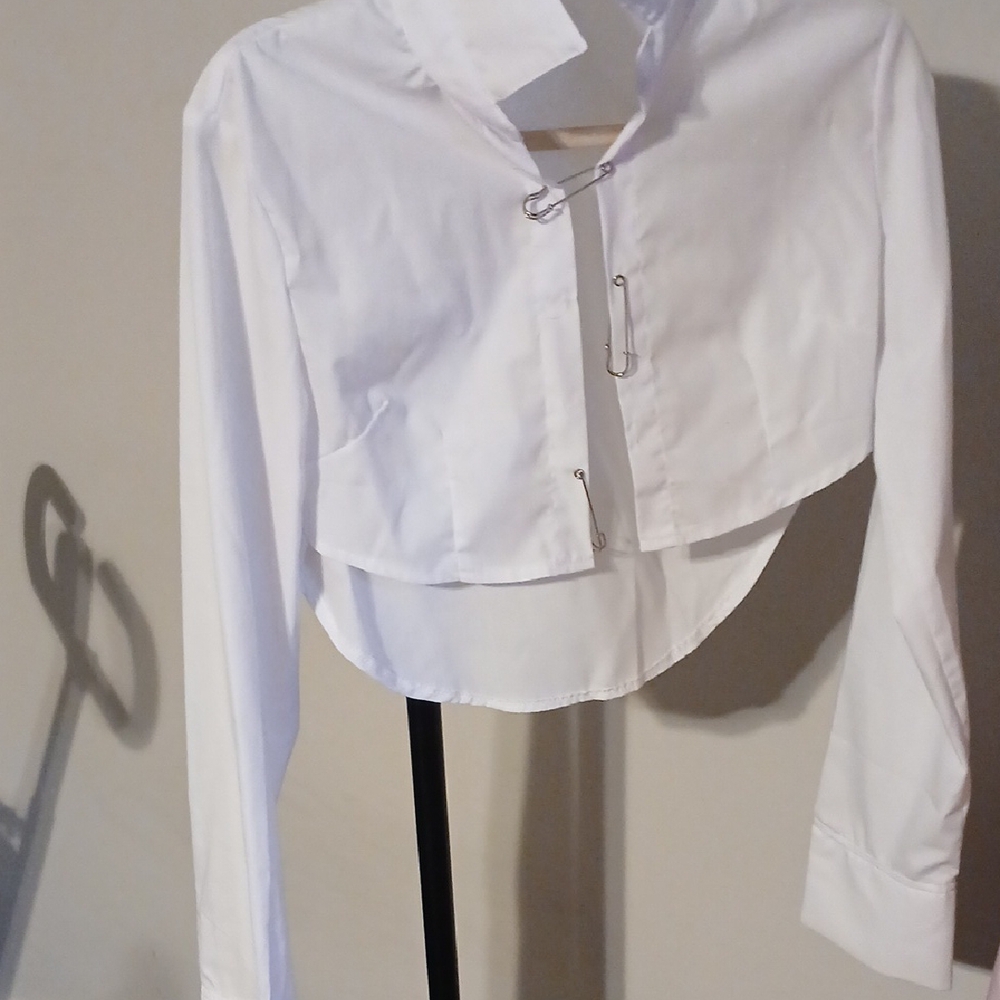 White Cropped Shirt with Safety Pin Closure